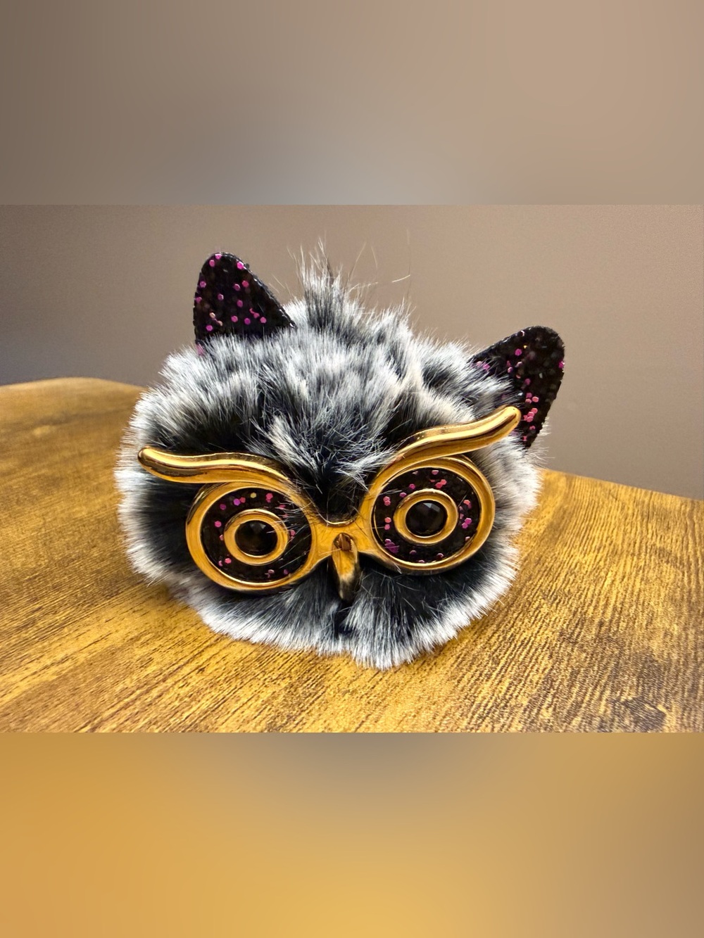 NWOT Fuzzy Owl Pom Pom Bag Charm Keychain Black Gray Gold-tone